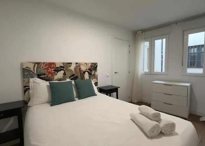 Centrally Located In Madrid 3I
